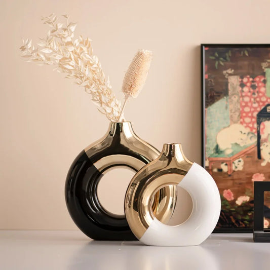 The Form Vase